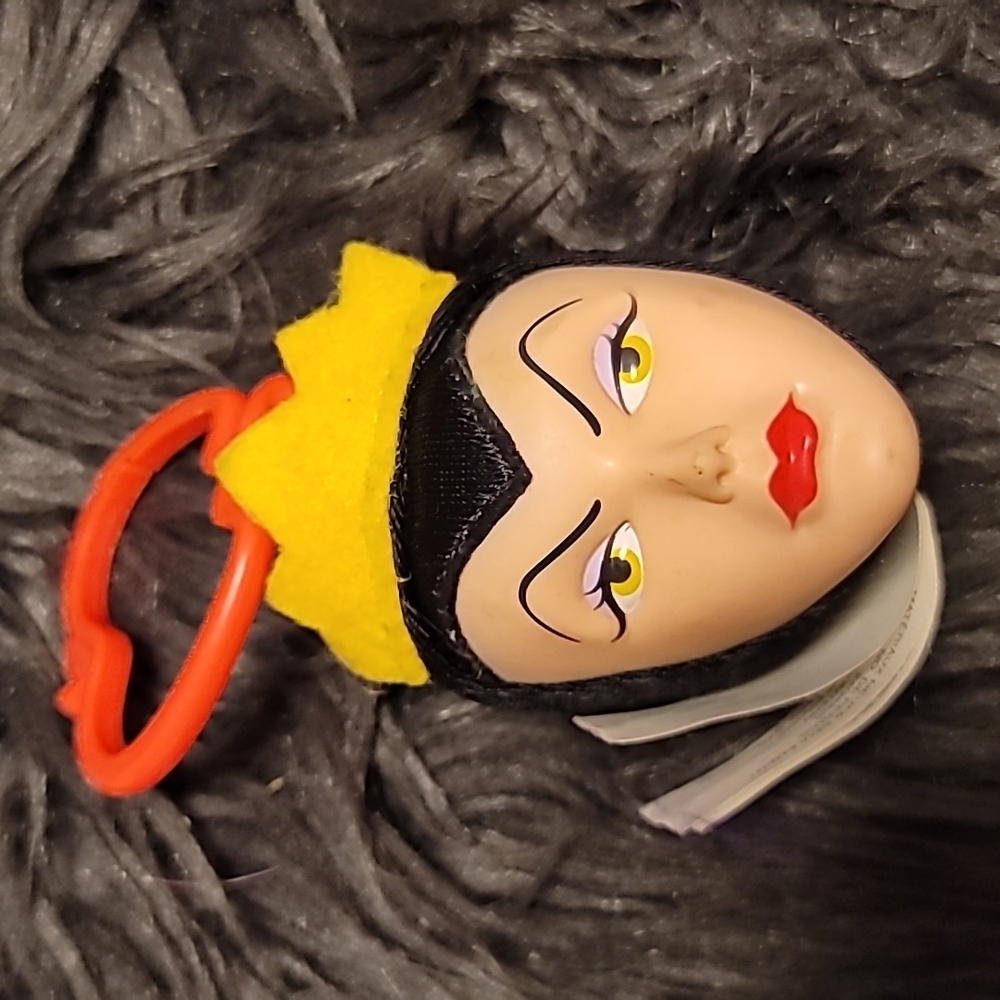 Snow White & The Seven Dwarfs Evil Queen Malificient Key Chain Bag Clip Disney
